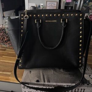 Michael Kors Large Size Purse